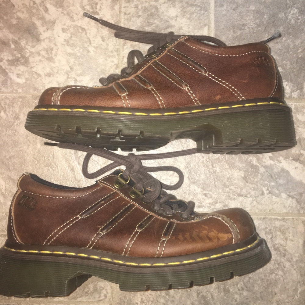 Dr. Martens sz 6 in Women’s or sz 5 in Men’s